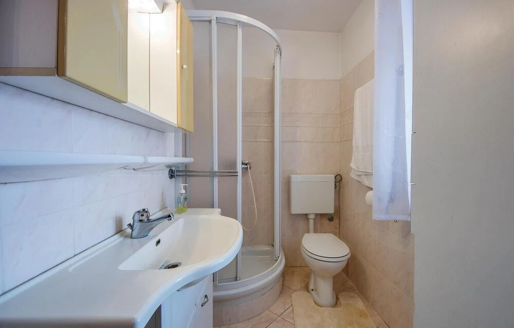 Nice Home in Pula With Wifi and 8 Bedrooms