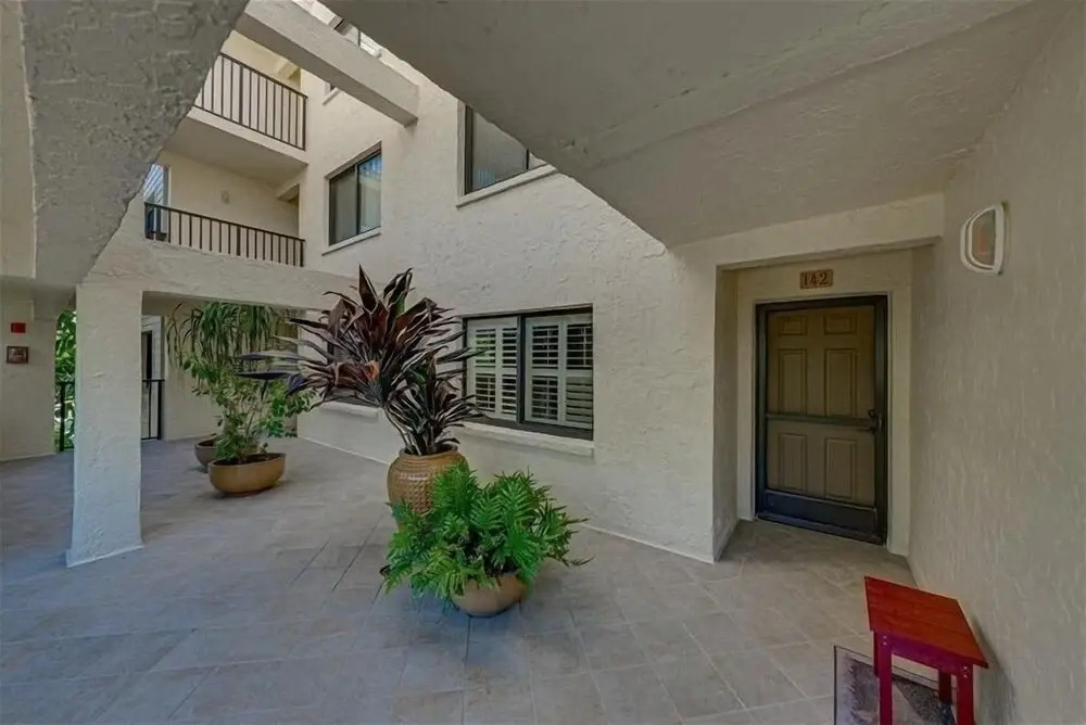 Sea Oats 142 2 Bedroom Home by RedAwning