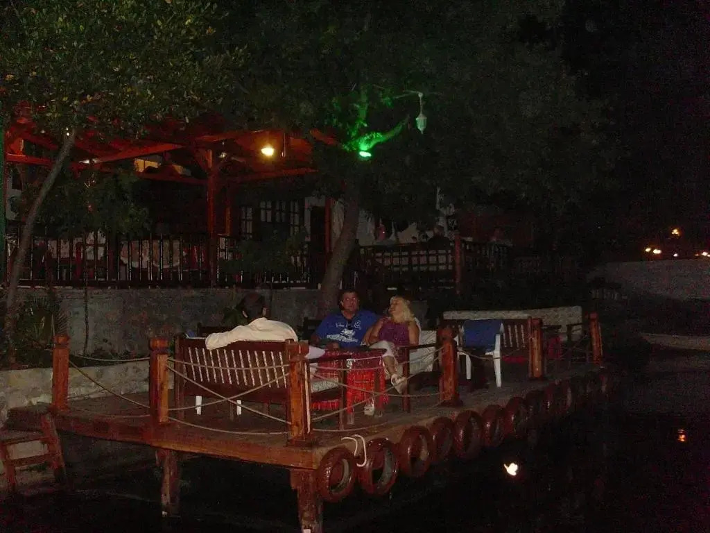 Onder Hostel