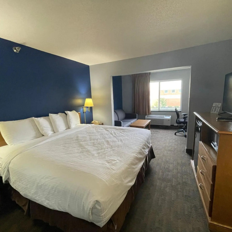 New Victorian Inn & Suites Lincoln