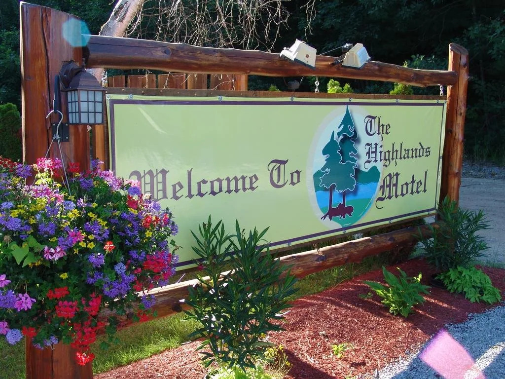 The Highlands Motel
