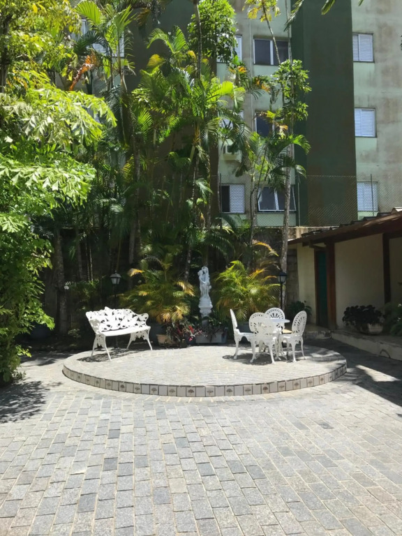 Apartamento estilo Chalé com piscina