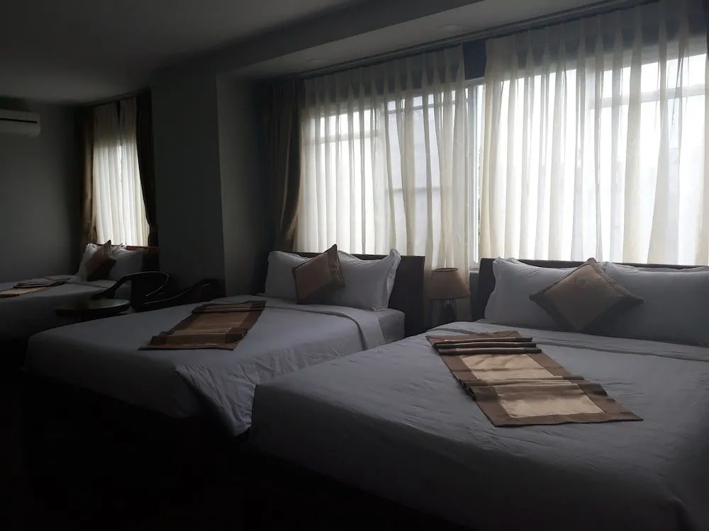 Sandals Hotel