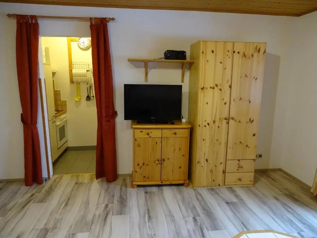 Ferienwohnung Hierzegger