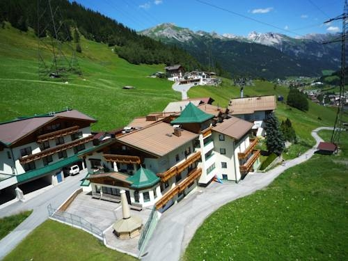 Hotel Garni - Restaurant Kaminstube
