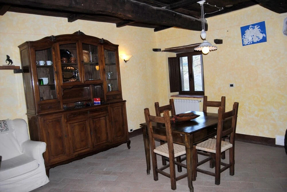 Apartment With 3 Bedrooms in Caprese Michelangelo, With Pool Access