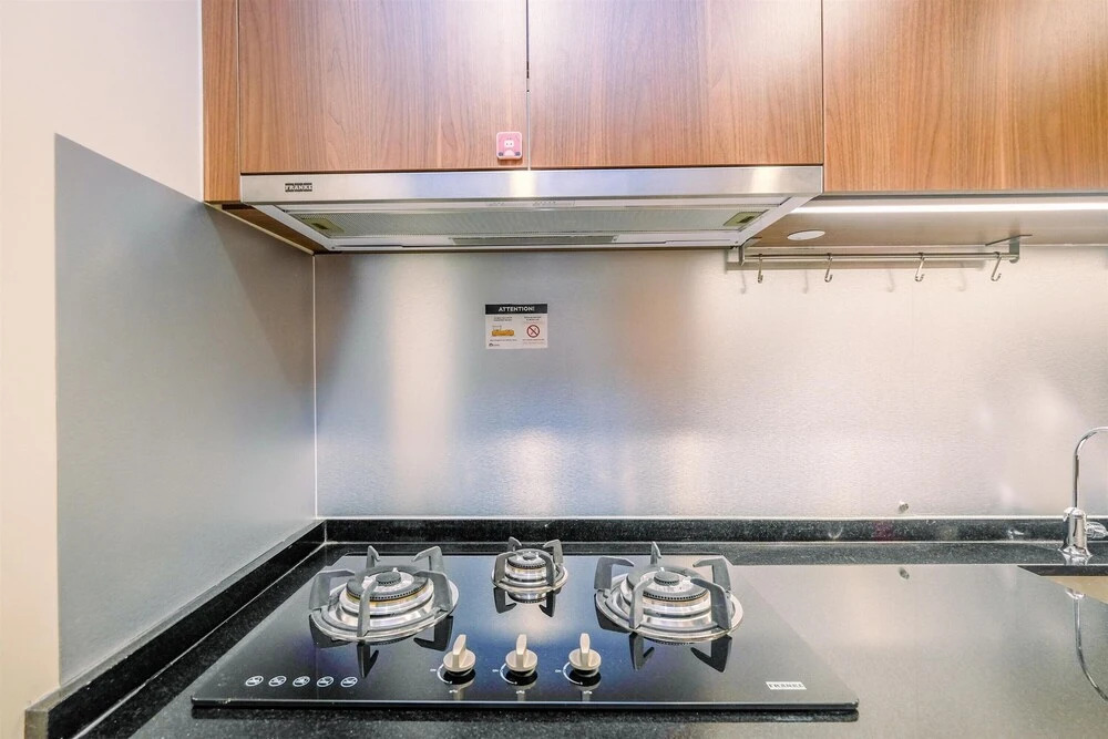 Big Studio Apartment The Branz Simatupang