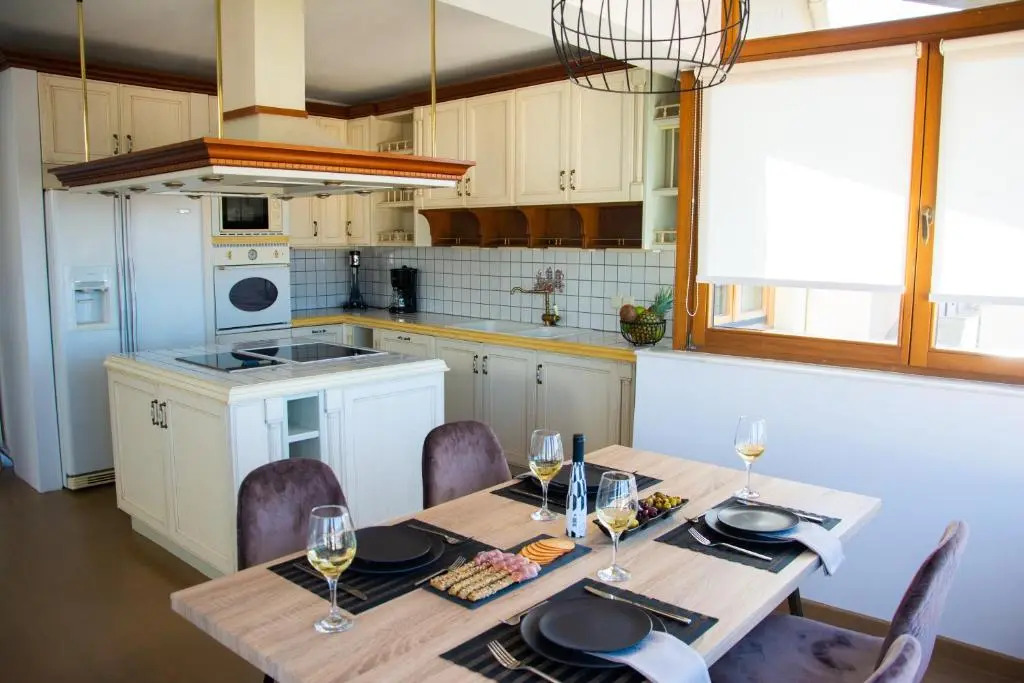 Horizon Apartments Platanias