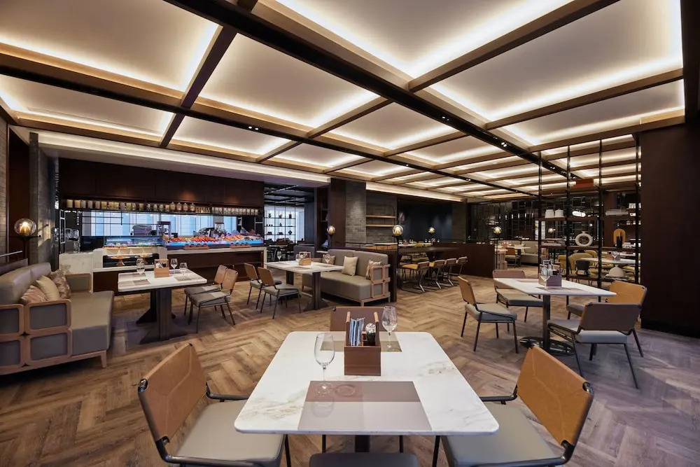 Four Points by Sheraton Yiyang