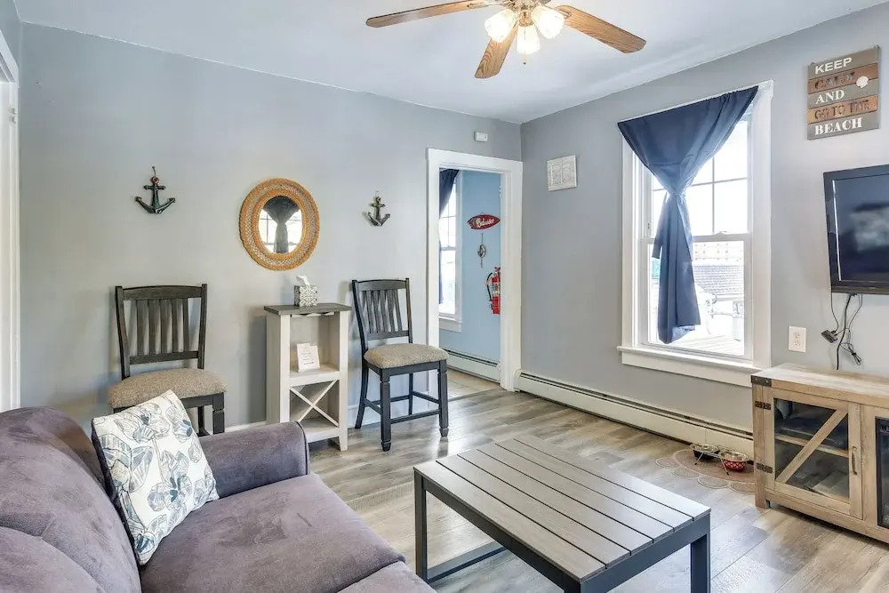 Pet-friendly Apartment in Wildwood < 1 Mi to Beach