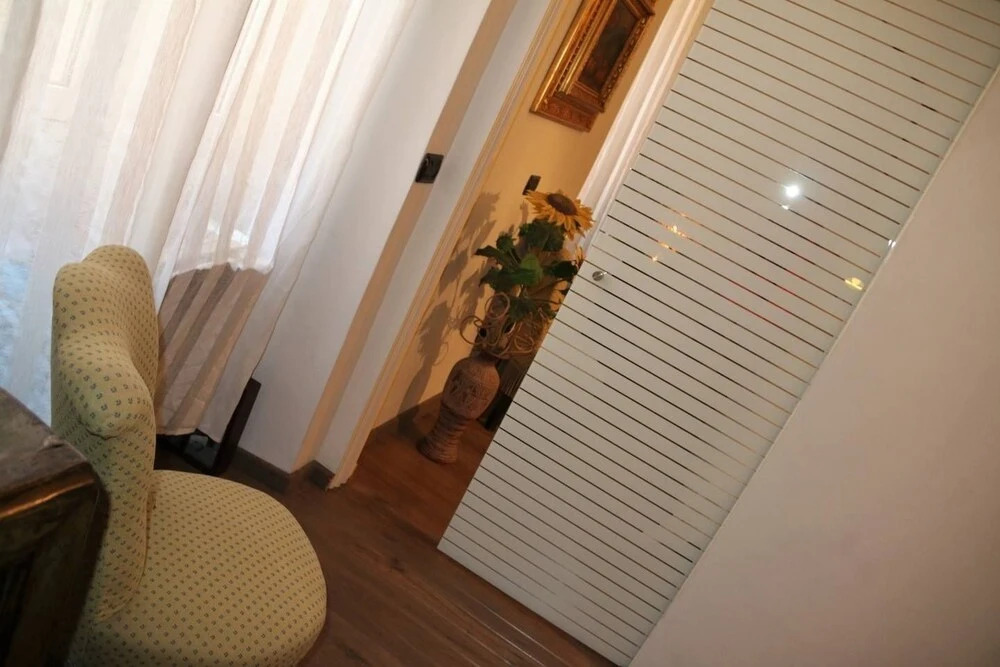 Apartament House 25