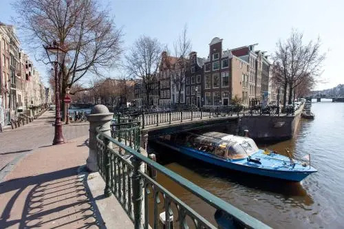 The Balcony at Prinsen Canal apartment Amsterdam