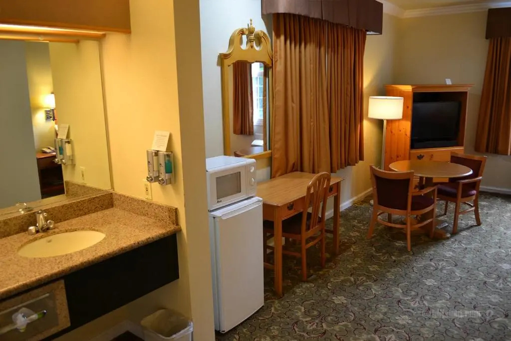 The Miramar Inn