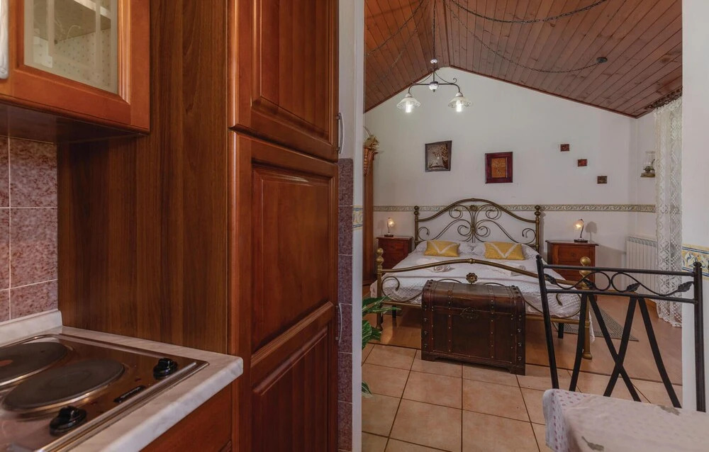Amazing Home In Belavici With Sauna