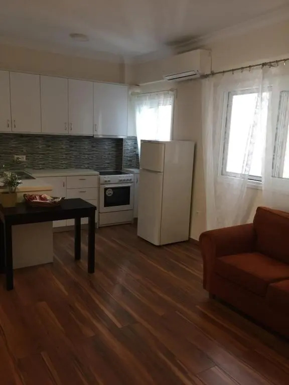 Athens beautiful SUITE by Gela