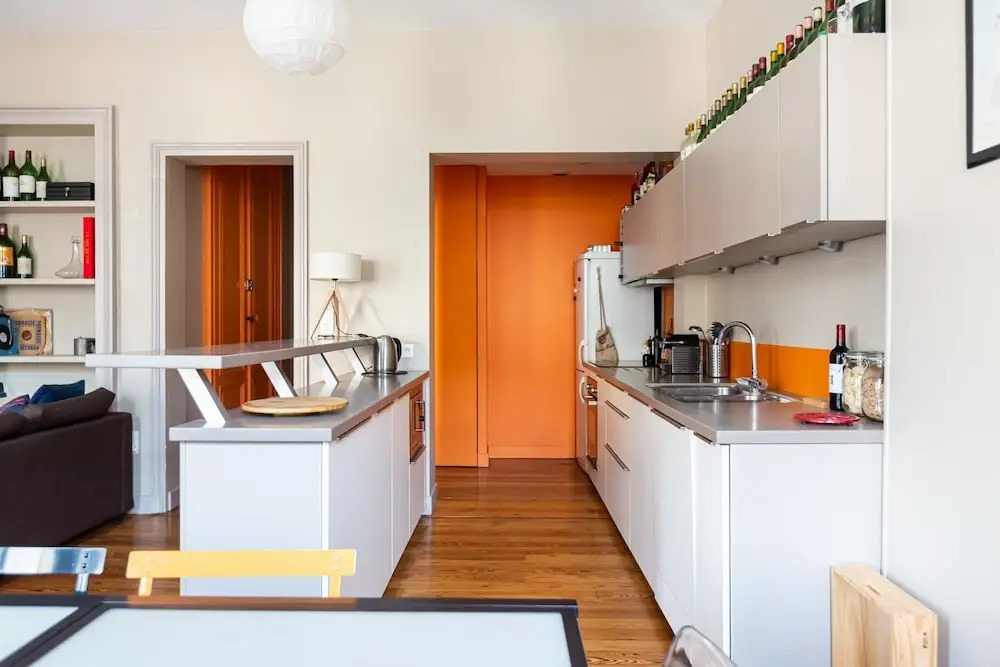 Typical Bordeaux Apartment