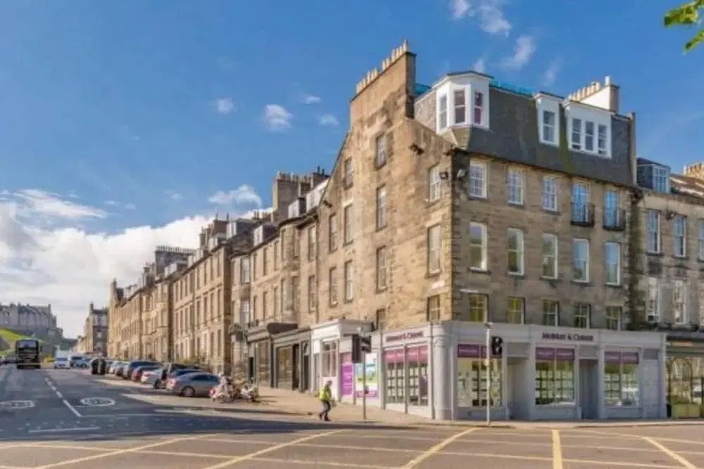 Incredible Edinburgh Penthouse Apartment With Roof Terrace