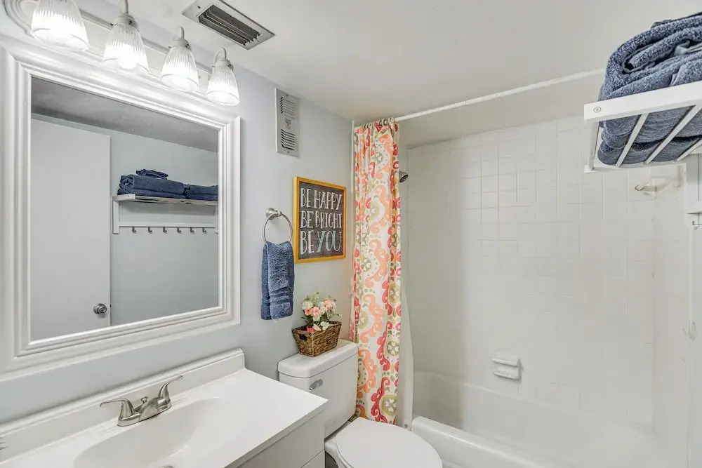 Oceanside Ormond Beach Condo, Steps to Shore!