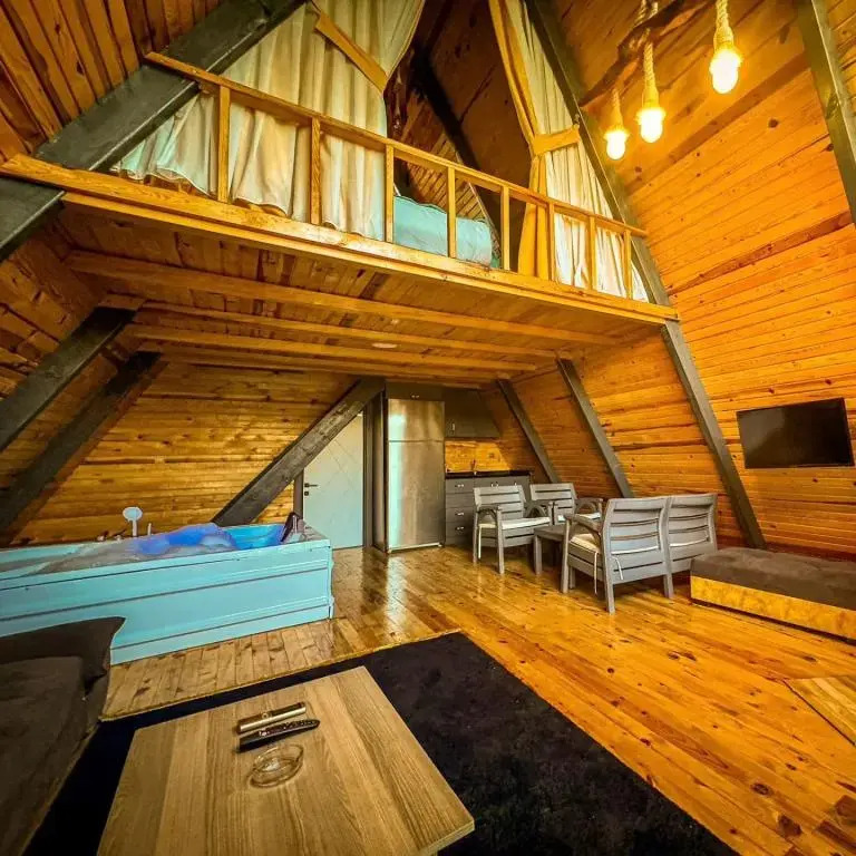 Haznedar Bungalov
