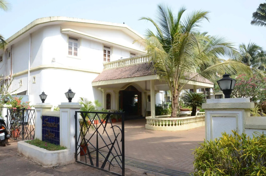 Sonesta Inns Beach Resort - Candolim Beach