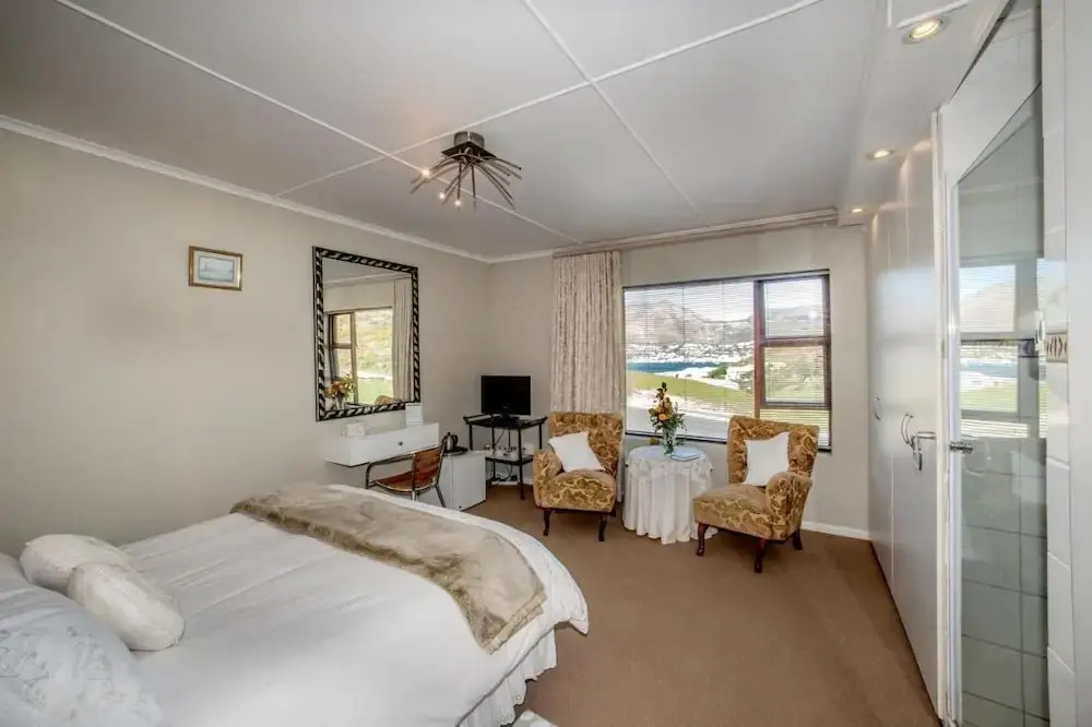 Beautiful House Fully up for Rental