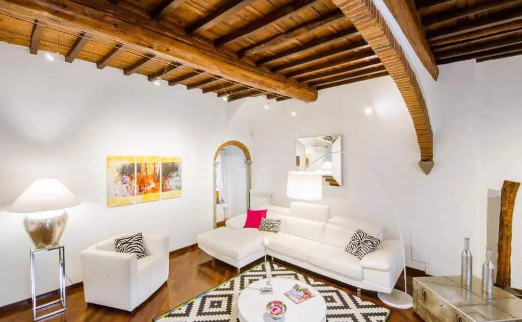 Scala Elegant Apartment