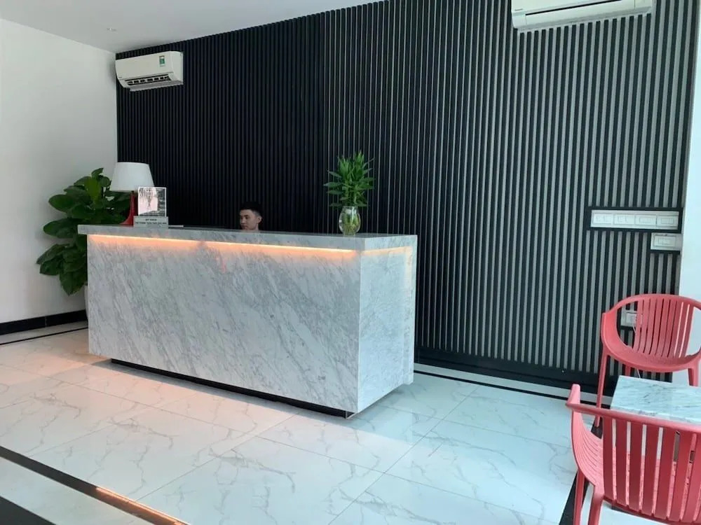 Anh Hong Hostel