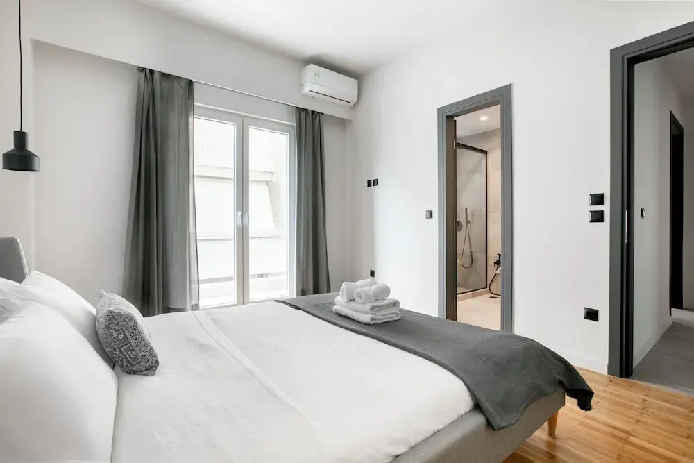Astoria -Luxury 2-BR Apartment in Athens
