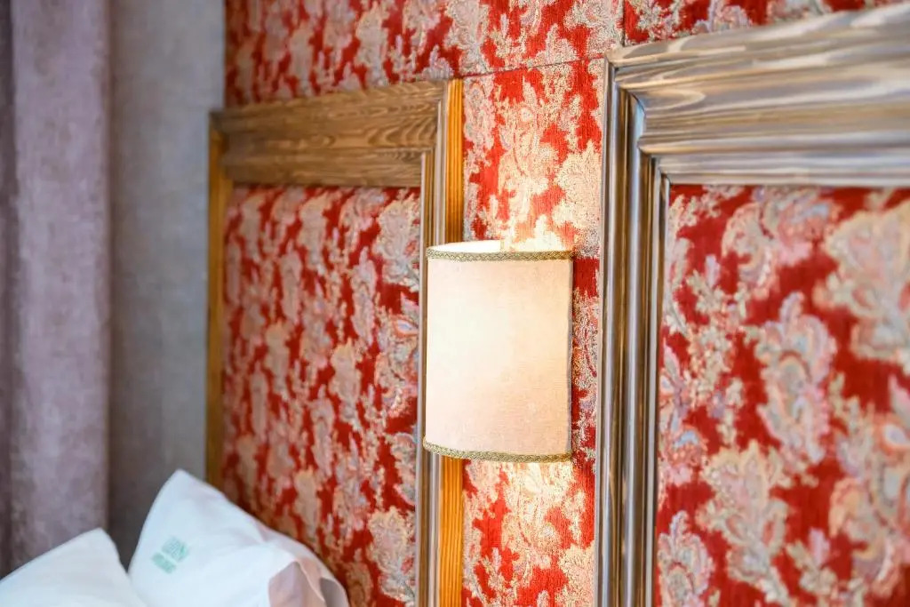 Ledina Hotel