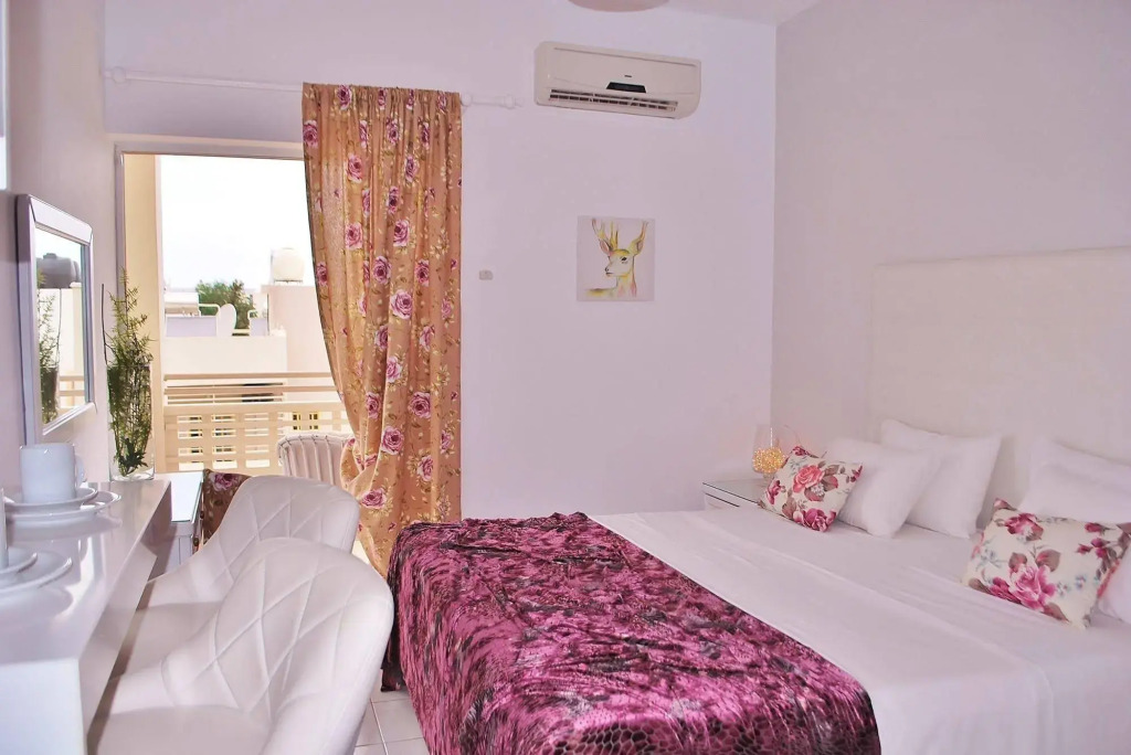 Stella Maria Hotel & Suites