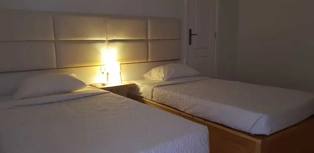 Seaside serviced apartments