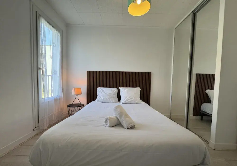 Urban Base in Le Mans - Comfort & Services