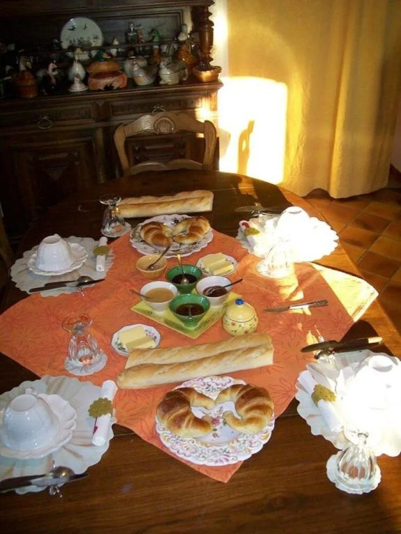 Bastide Du Rousset B&B