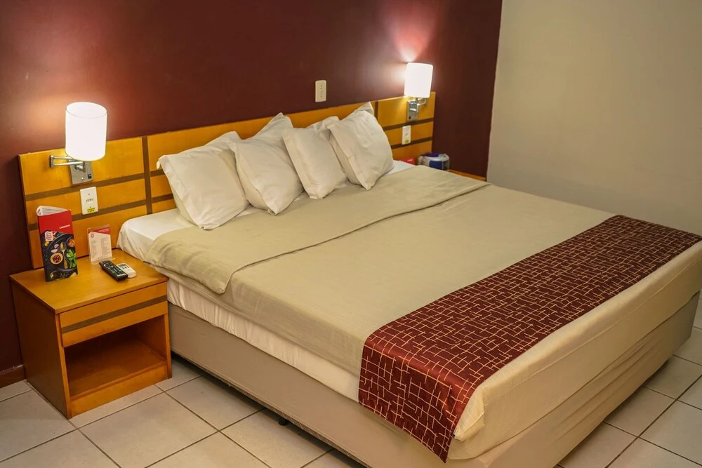 Vitoria Praia Hotel