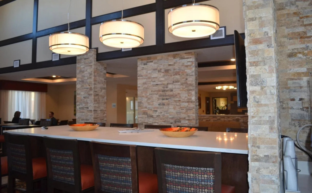 Holiday Inn Express & Suites Golden by IHG