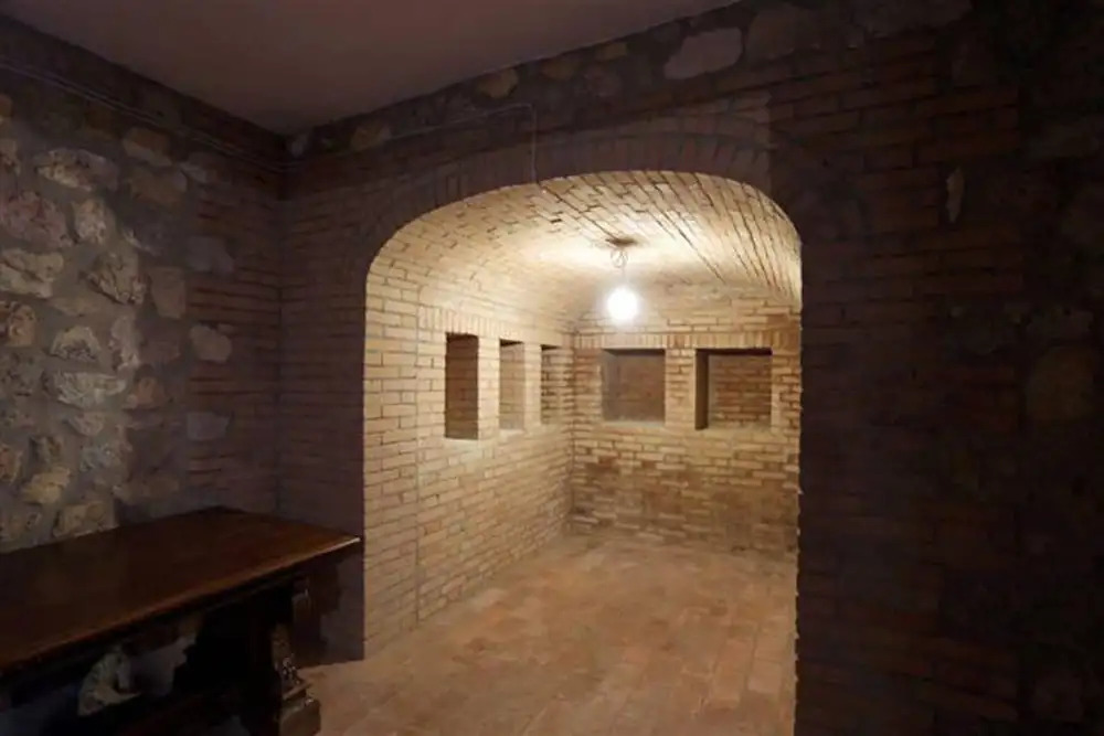 Villa With 4 Bedrooms in Provincia di Siena, With Private Pool, Enclosed Garden and Wifi