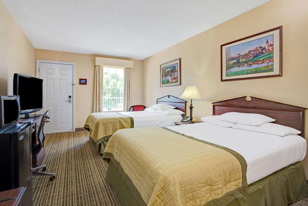 Baymont by Wyndham Smithfield