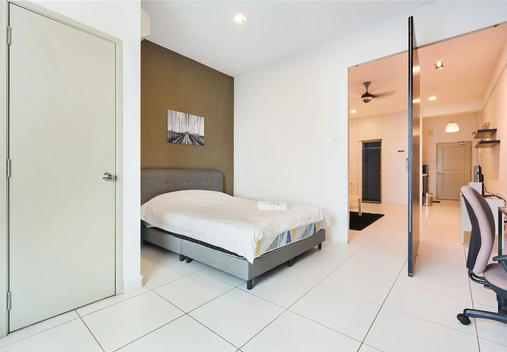 Akademik Suite - Economy by RR JBcity