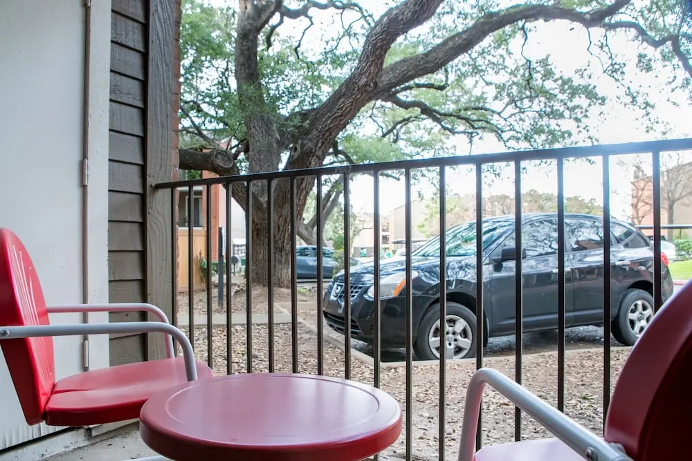 WanderJaunt - Cozy Apts in North Austin
