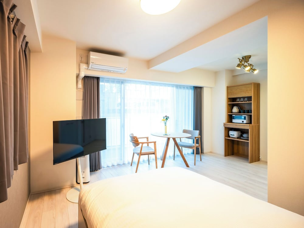 Section L Residence Moto-Azabu