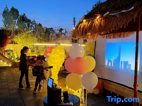 Donghu Xiangju Guest House