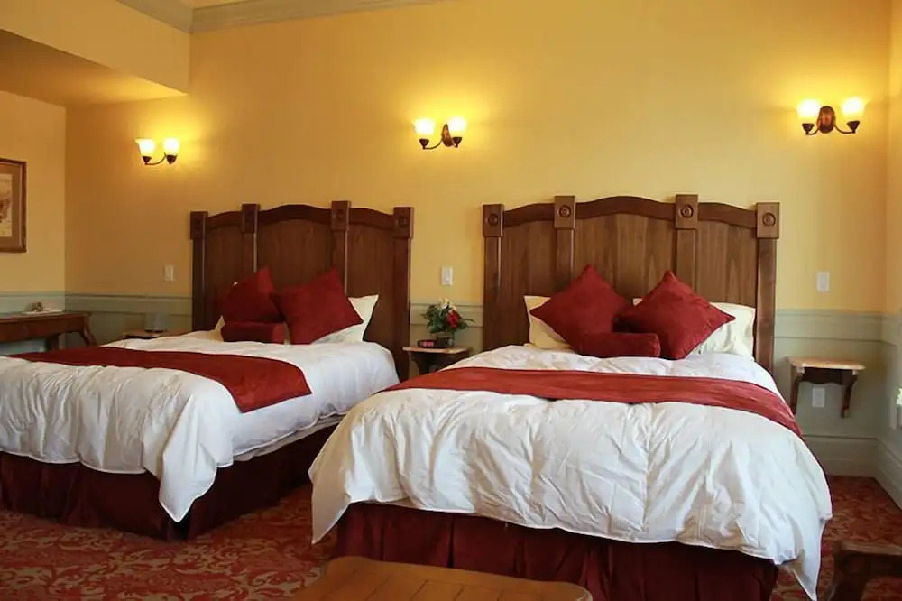 Windsor Hotel & Restaurant