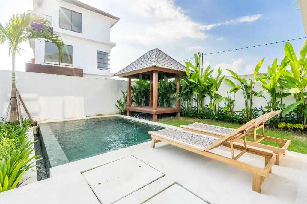 Om Cemagi Beach Villa Canggu
