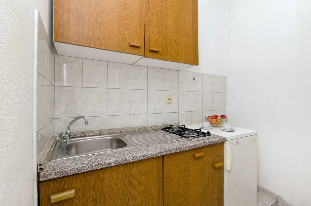 Apartments and Rooms Perica