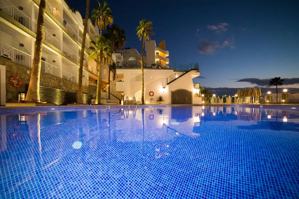 Apartamentos Cabau Cala Dor