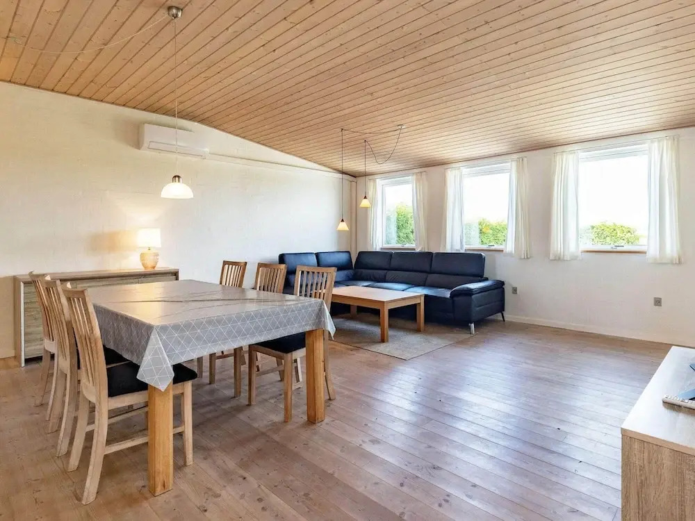 6 Person Holiday Home in Faaborg