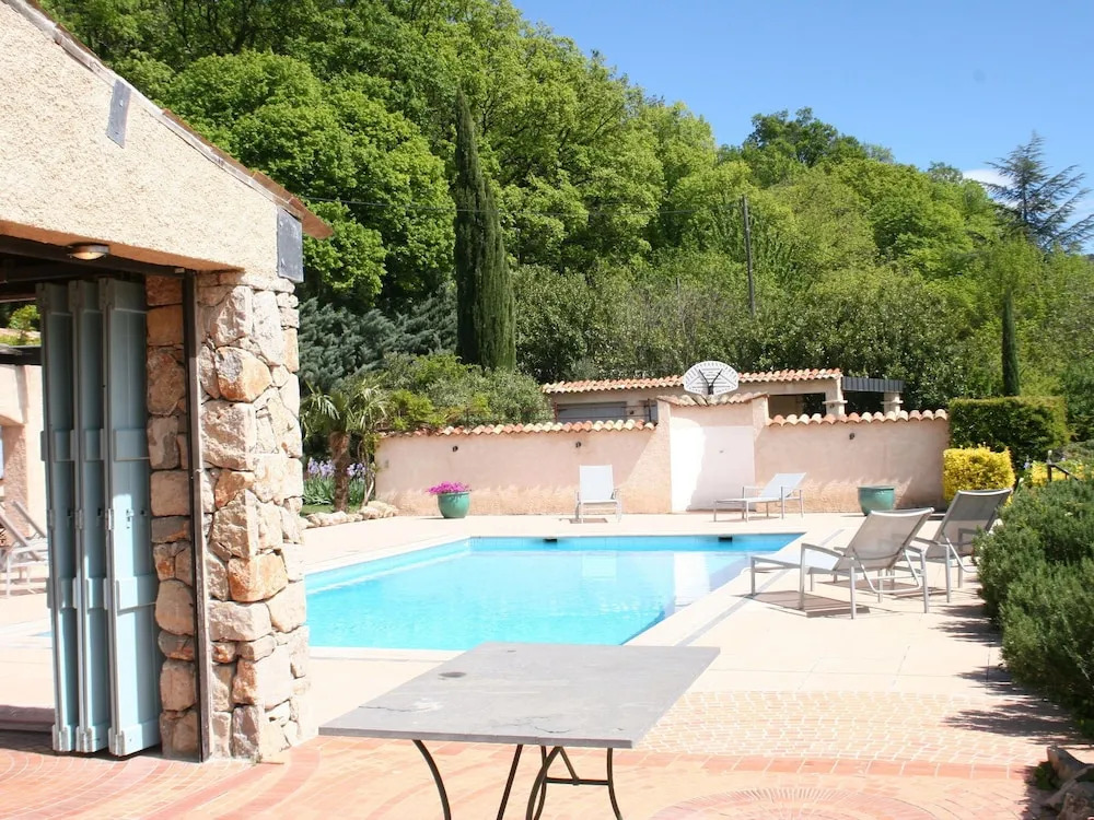 Villa in Salernes with Private Pool & Garden