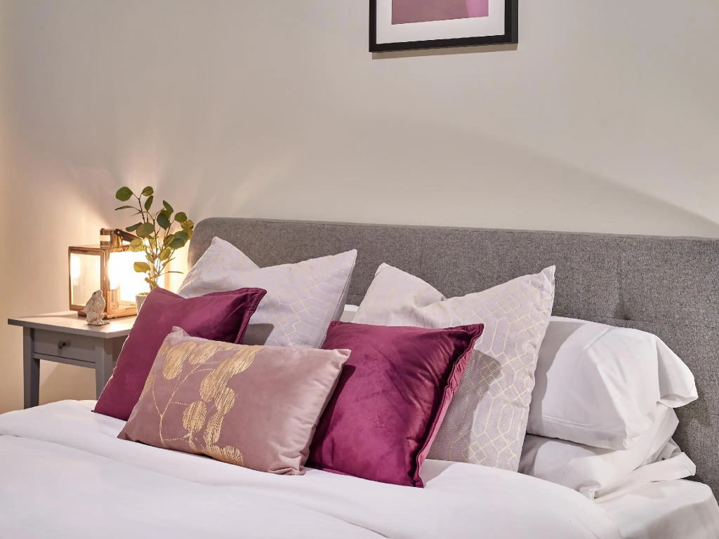 Mantella Lofts by JLJ Apartments