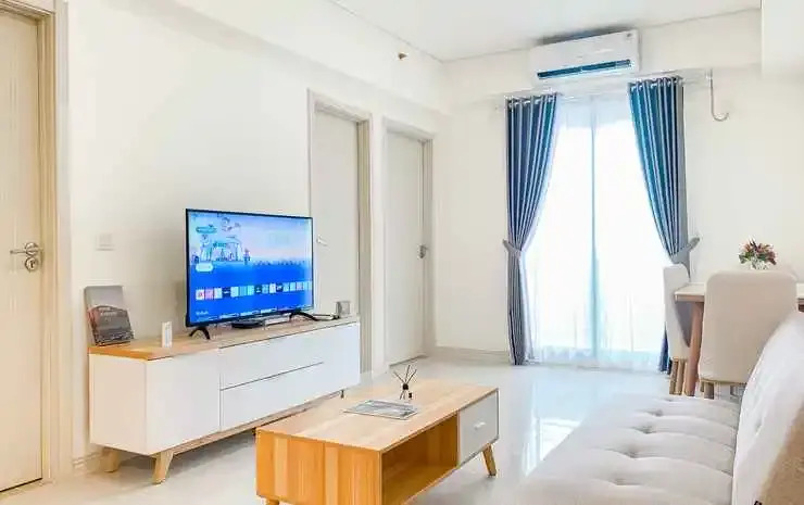 Elegant and Good Place 3BR Meikarta Apartment By Travelio