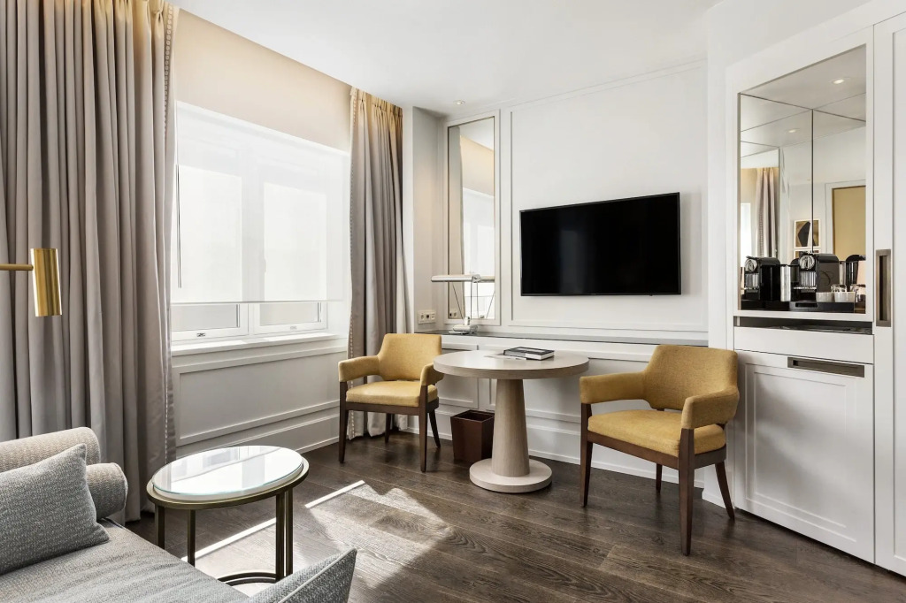 Hotel Continental